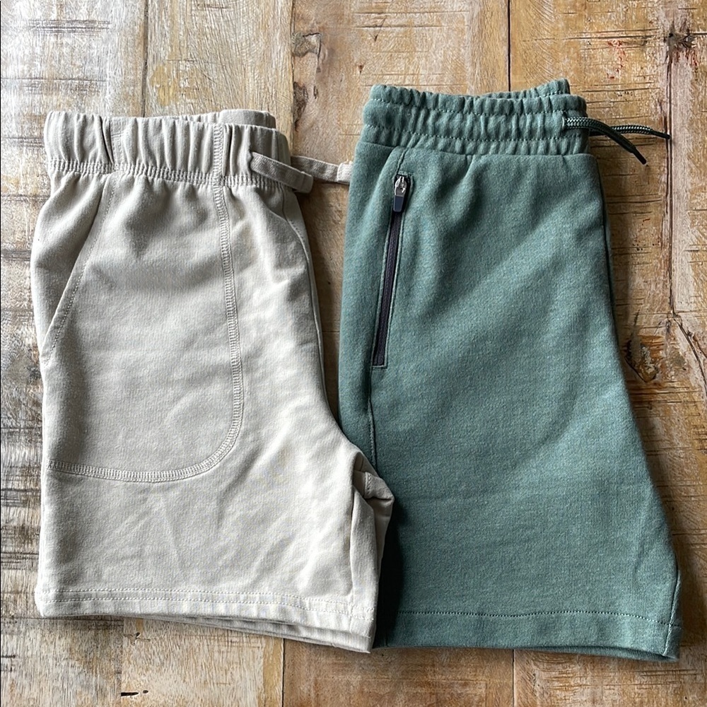 NWOT Beige and Green Boys Shorts Set size 7/8